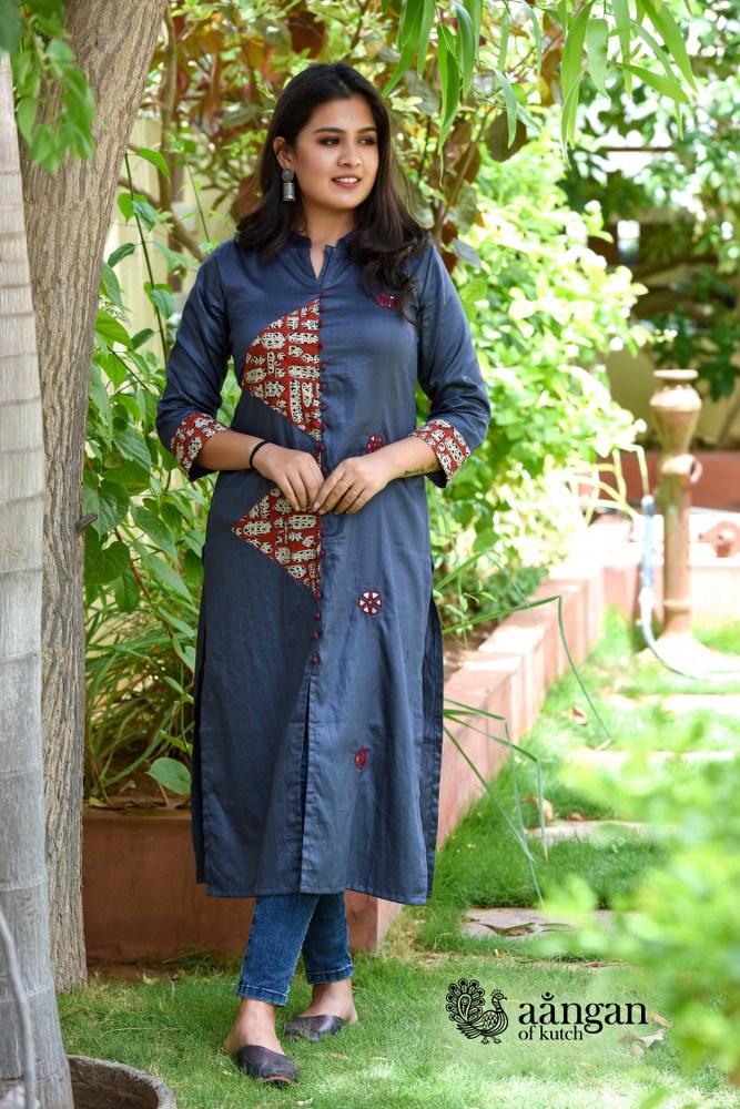 Black And Red Color With Beautiful Emboidered Patch Work Cotton Kurti  Manufacturers Delhi, Online Black And Red Color With Beautiful Emboidered Patch  Work Cotton Kurti Wholesale Suppliers India